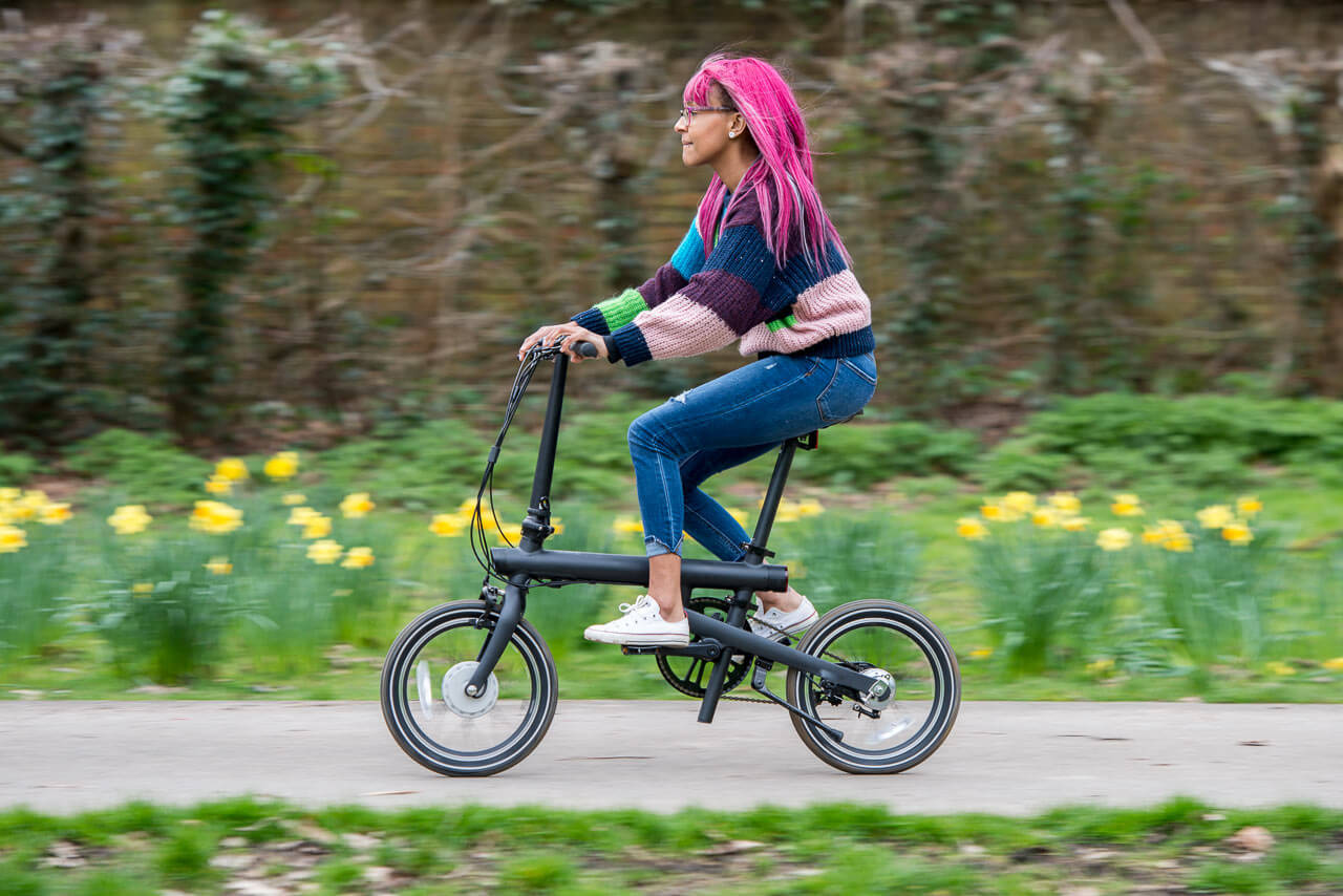 Mi QiCycle electric folding bicycle hands on review