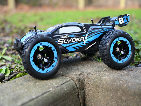 BlackZon Slyder ST 1/16 4WD Stadium Truck - Blue slide 1